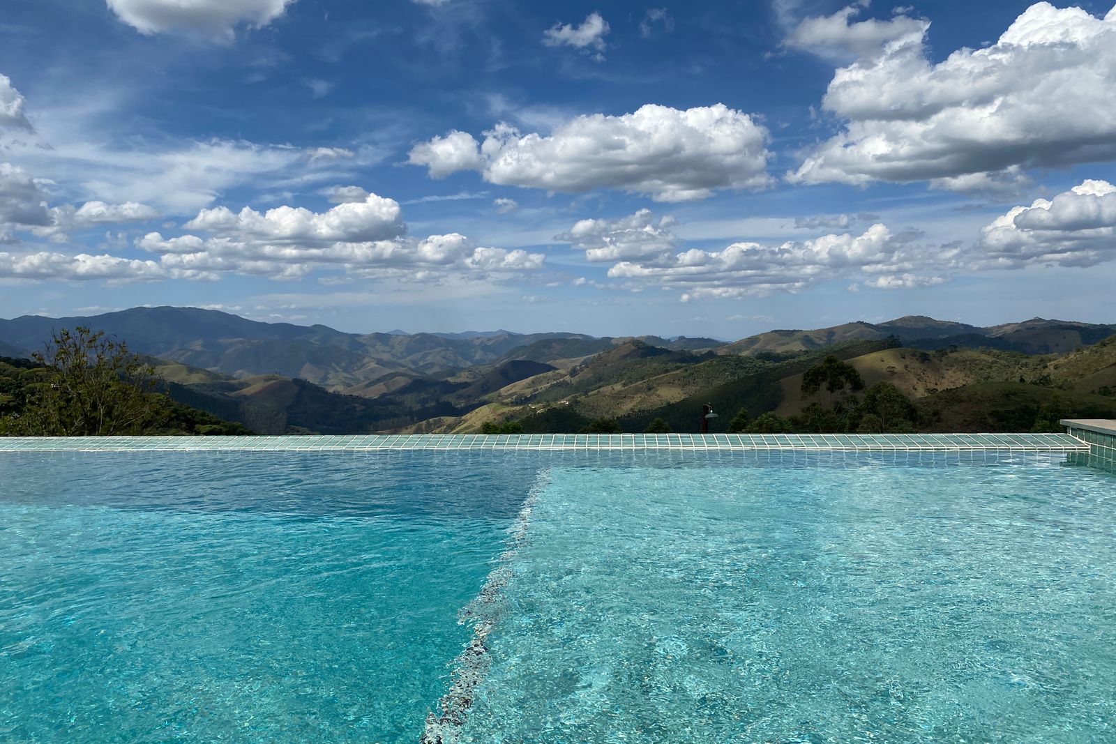 Custom Pool Construction — Ripple Effect Pools